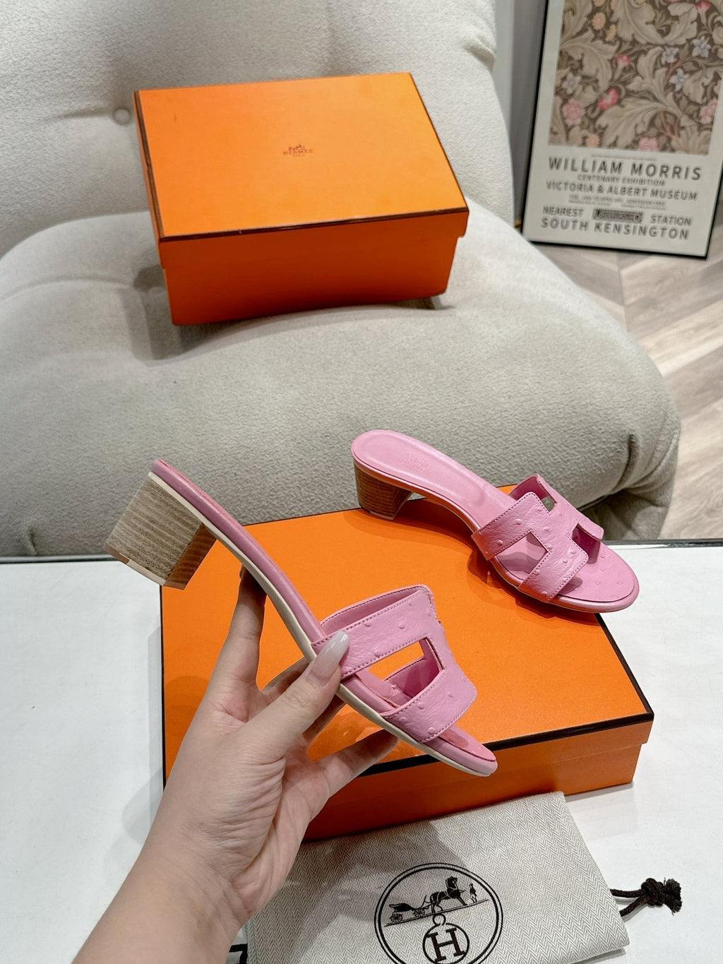 HERMES 0ASIS SANDAL LIGHT PINK CALFSKIN SPECIAL