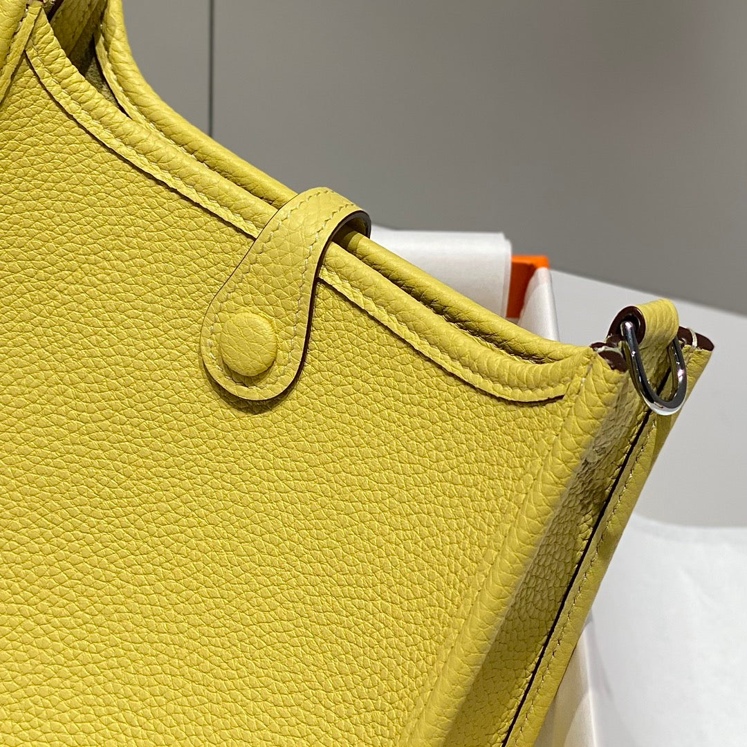 HERMES MINI NEO 18 EVELYNE BAG IN BUMBLEBEE YELLOW GRAINED CALFSKIN