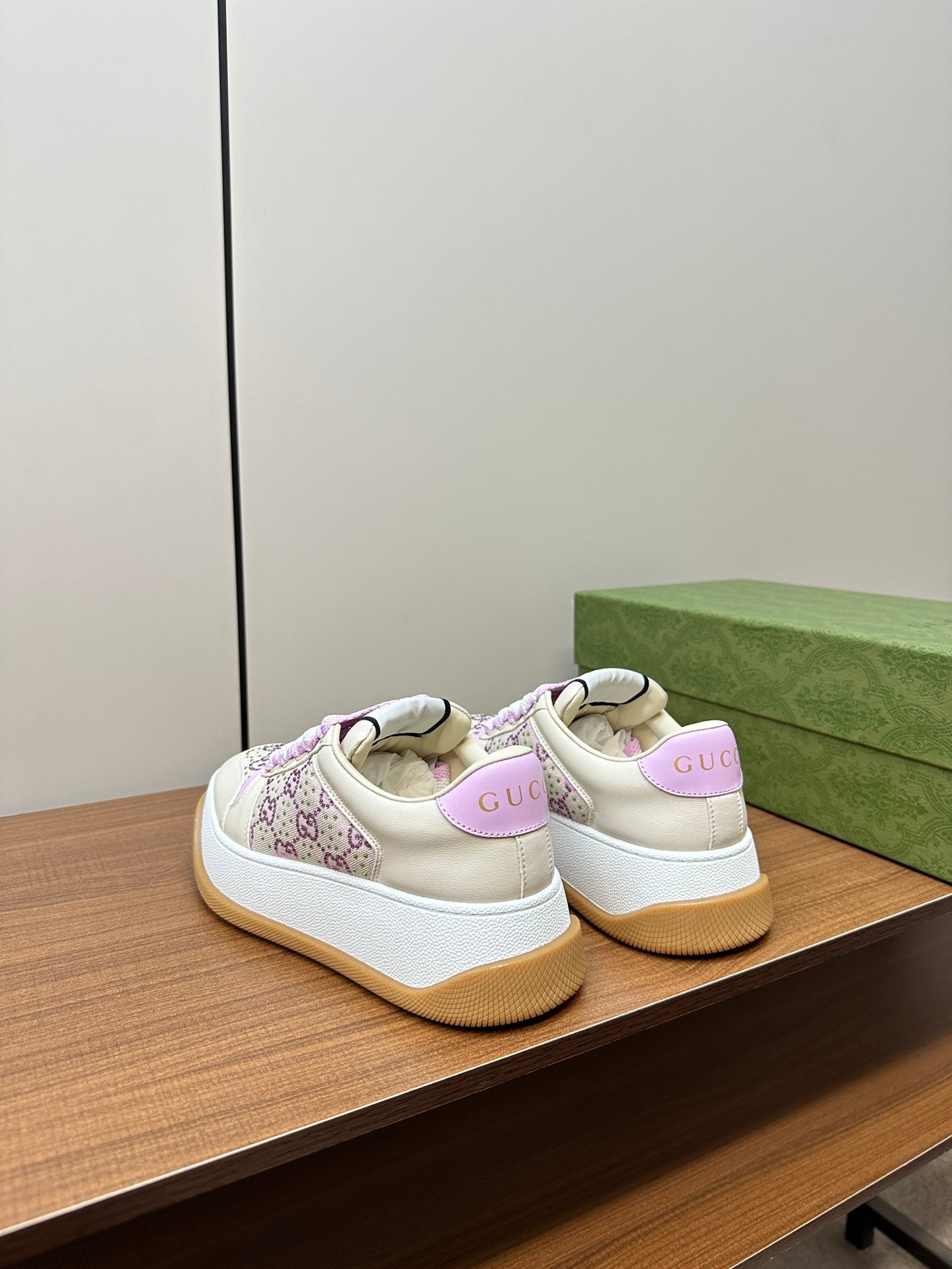 GUCCI Screener Sneaker Pink Blush