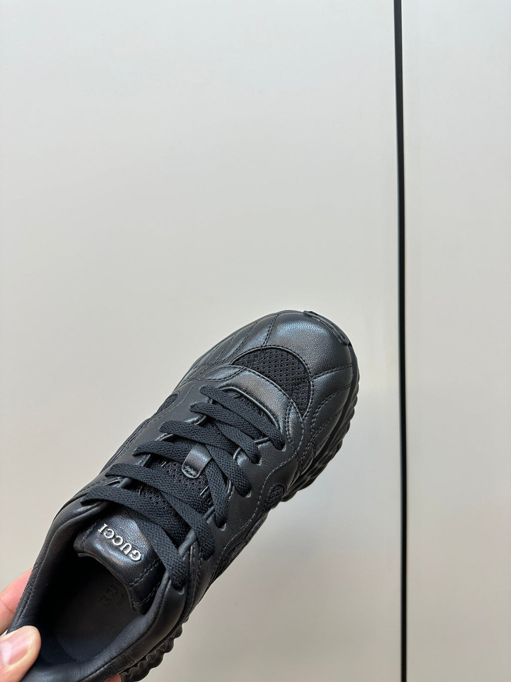 GUCCI Ripple Leather Sneakers Black