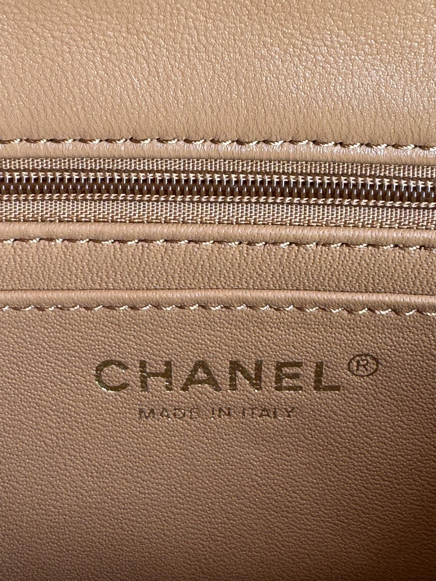 CHANEL FLAP BAG 20 IN BRONZE BROWN LAMBSKIN WITH HANDLE- NEW