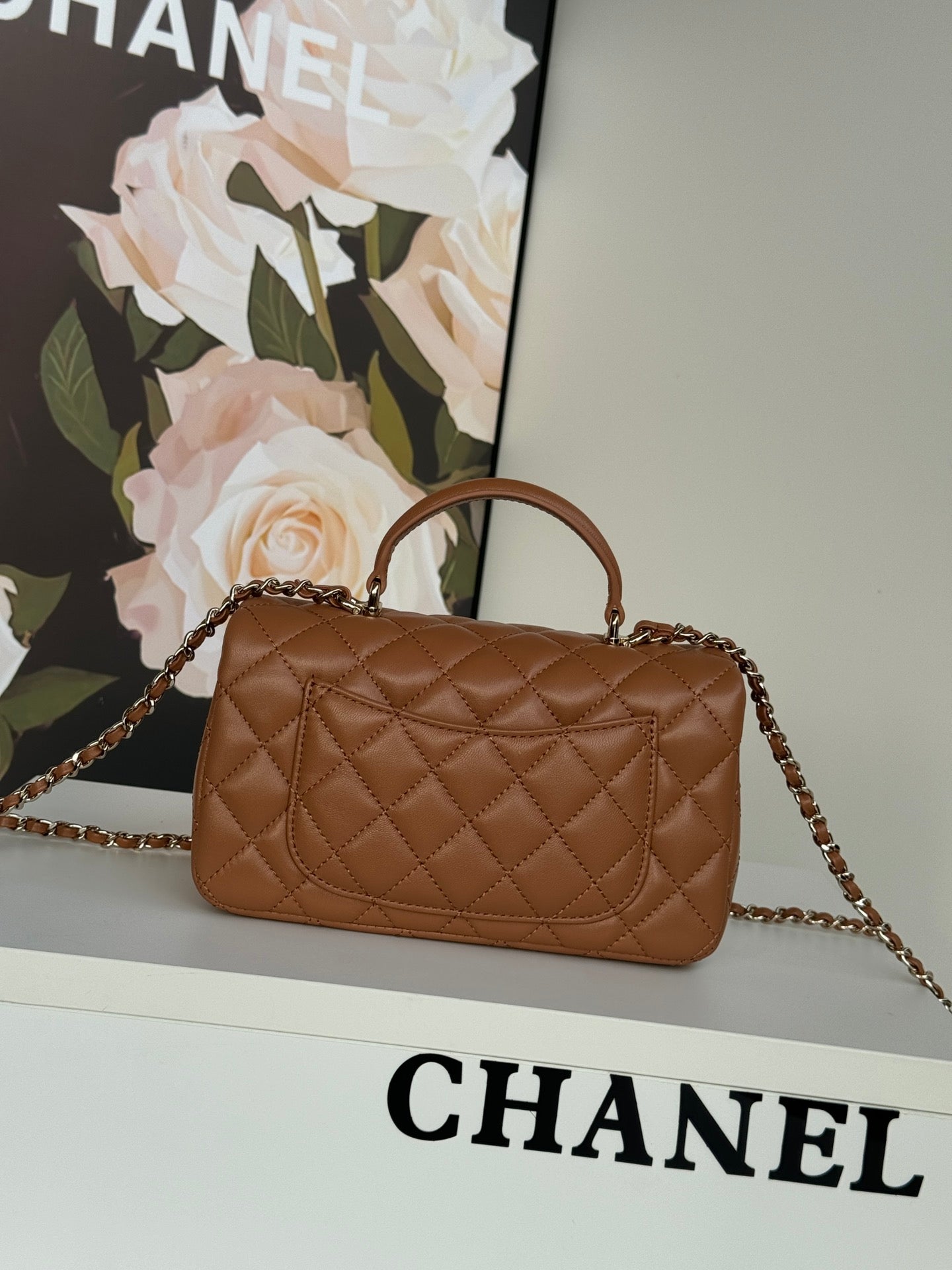 CHANEL FLAP BAG 20 IN BRONZE BROWN LAMBSKIN WITH HANDLE- NEW