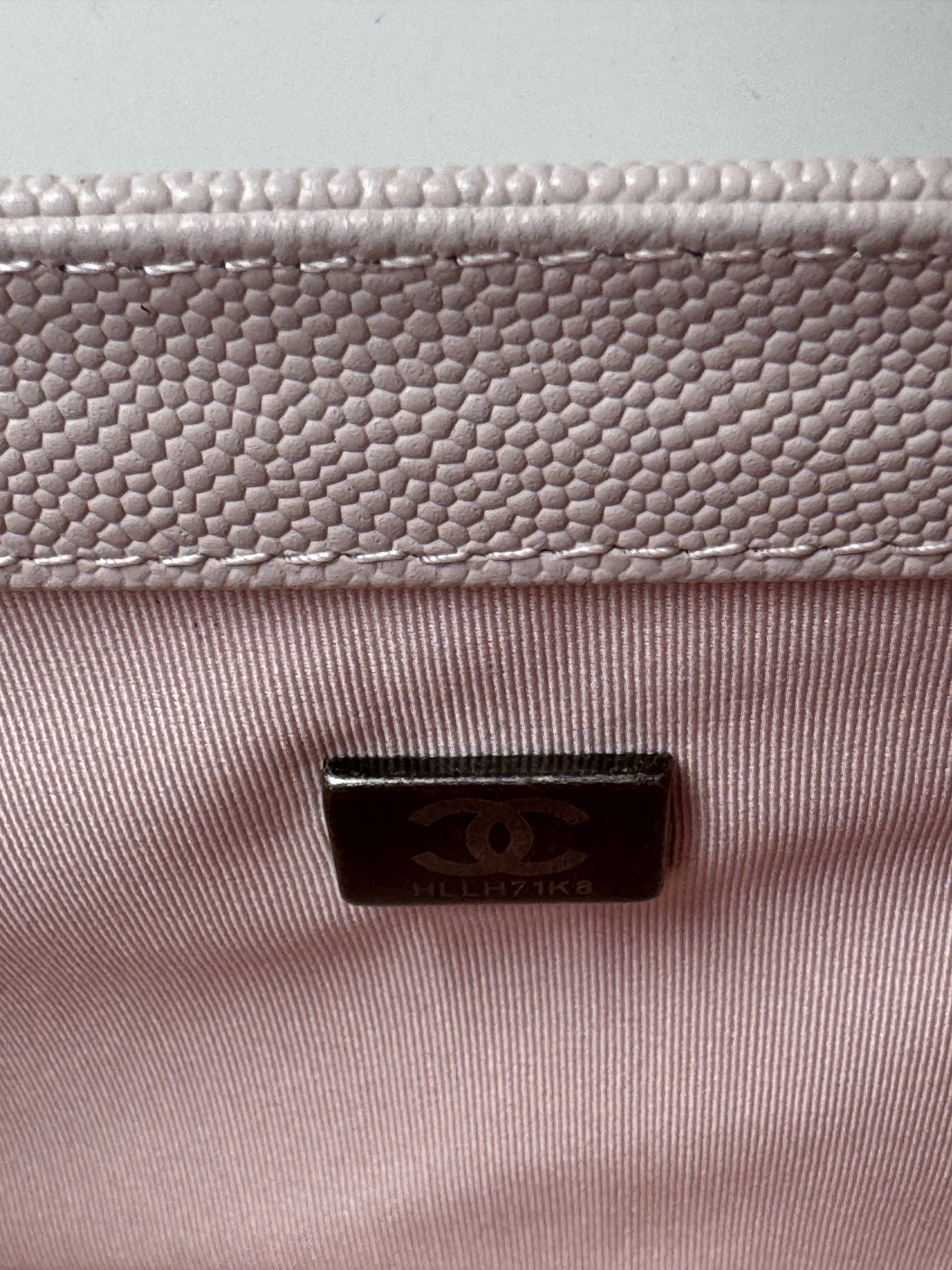 CHANEL BOY BAG MEDIUM 25 IN PINK NUDE CALFSKIN