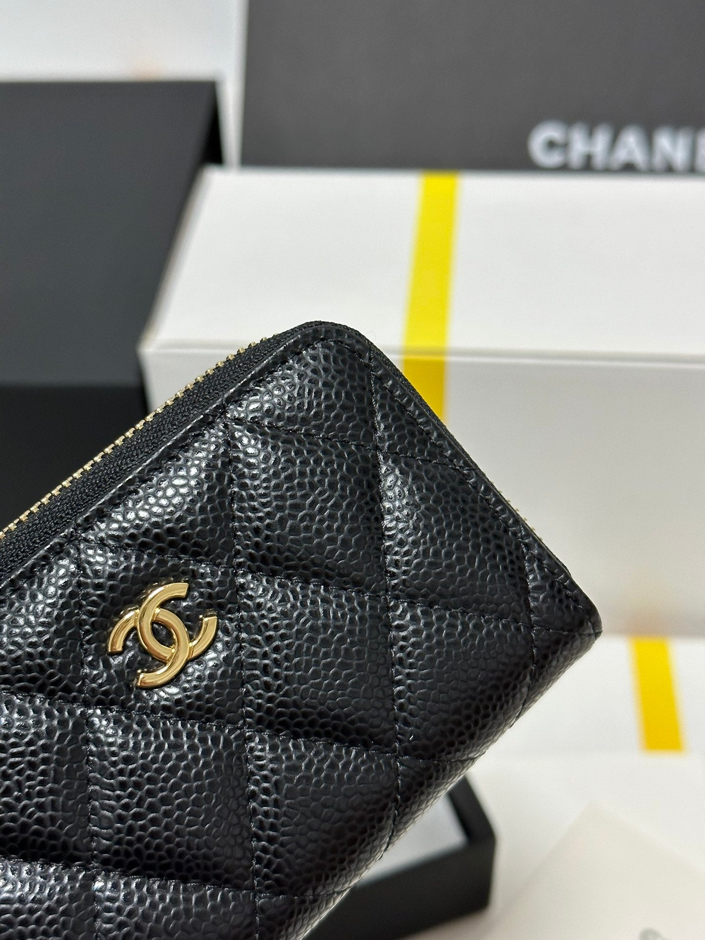 CHANEL MINI WALLET 11 IN BLACK CAVIAR SKIN GOLD METALLIC
