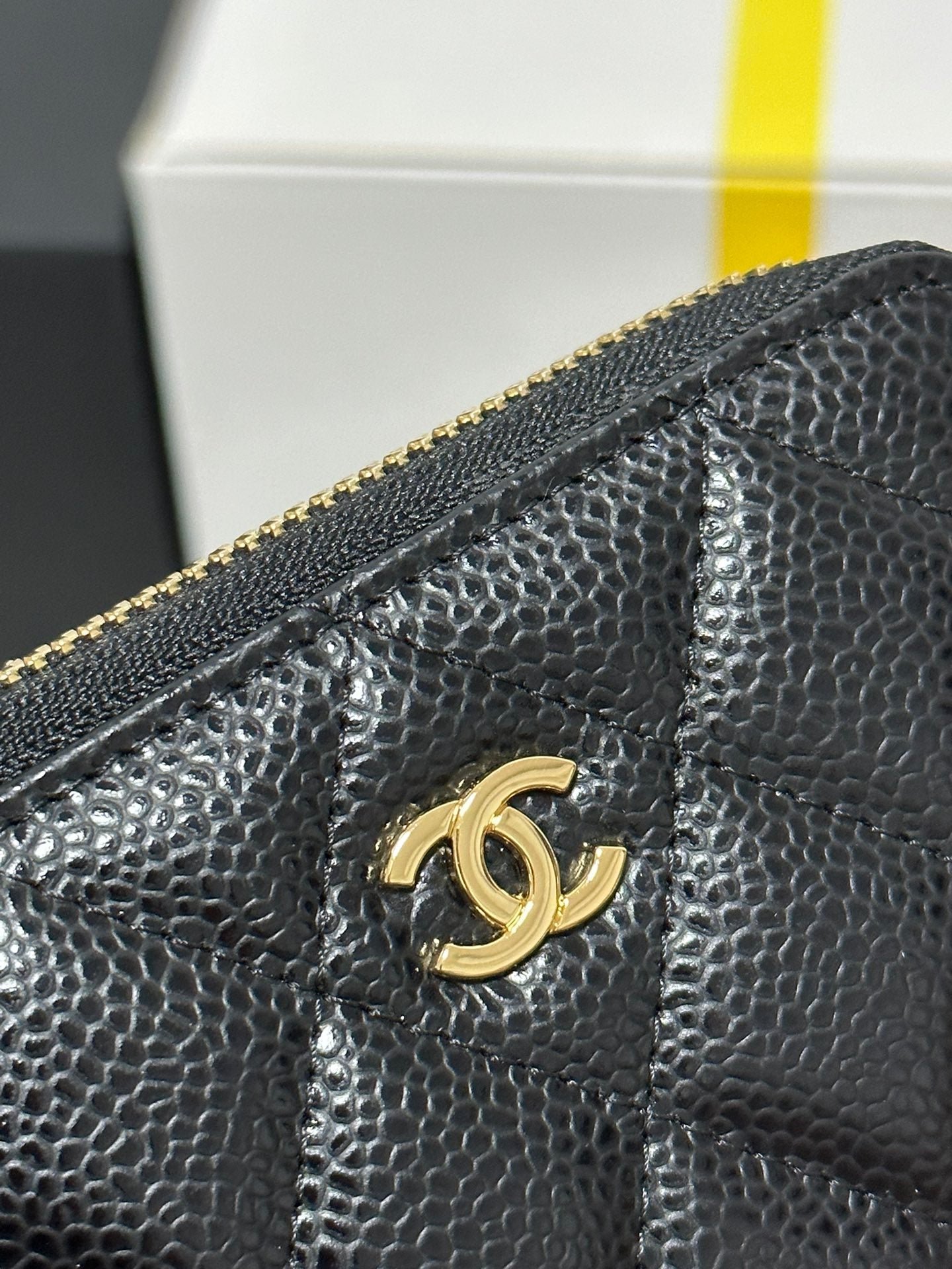 CHANEL MINI WALLET 11 IN BLACK CAVIAR SKIN GOLD METALLIC