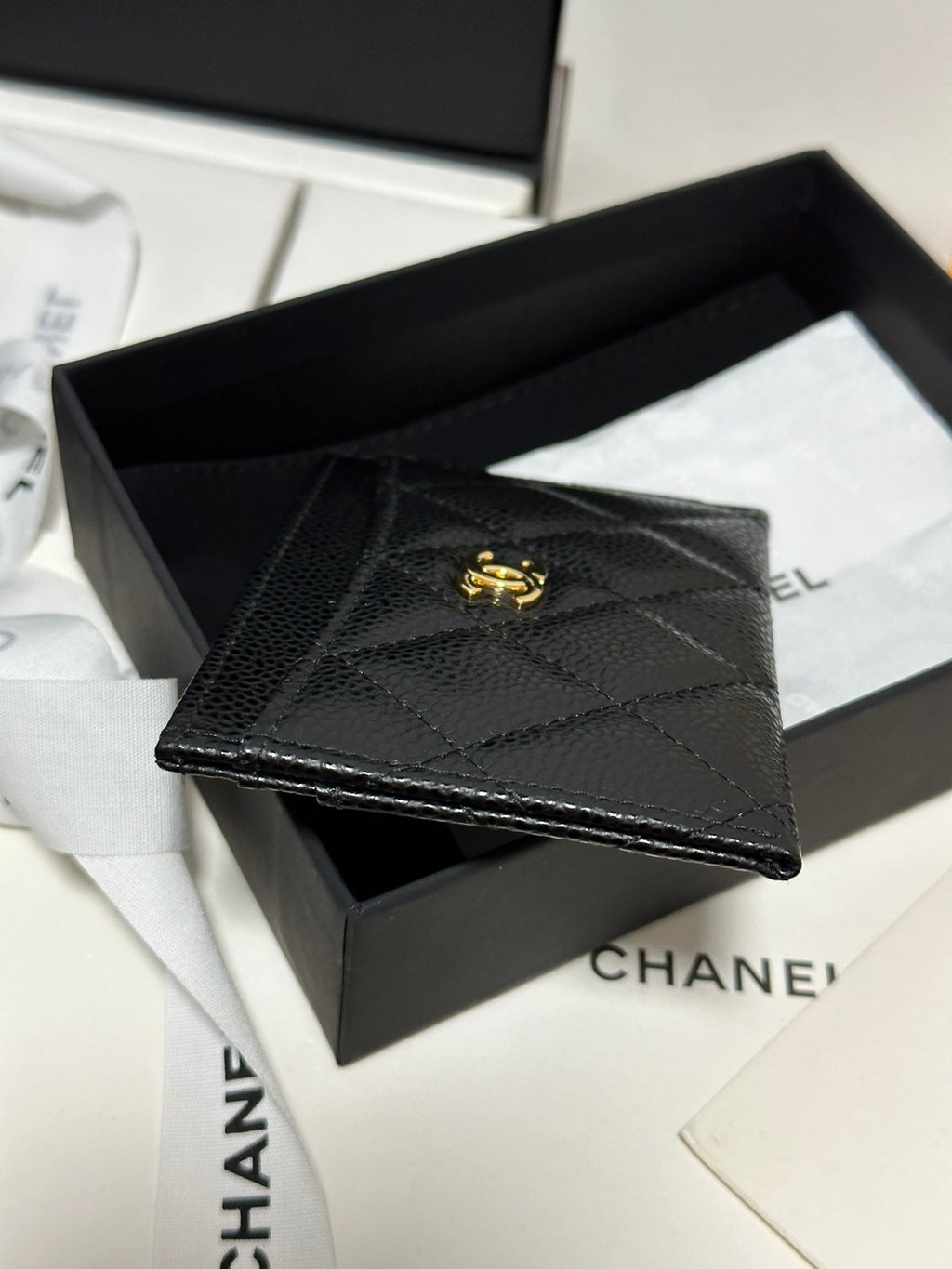CHANEL QUILTED CLASSIC CARD HOLDER 11 IN BLACK CAVIAR SKIN