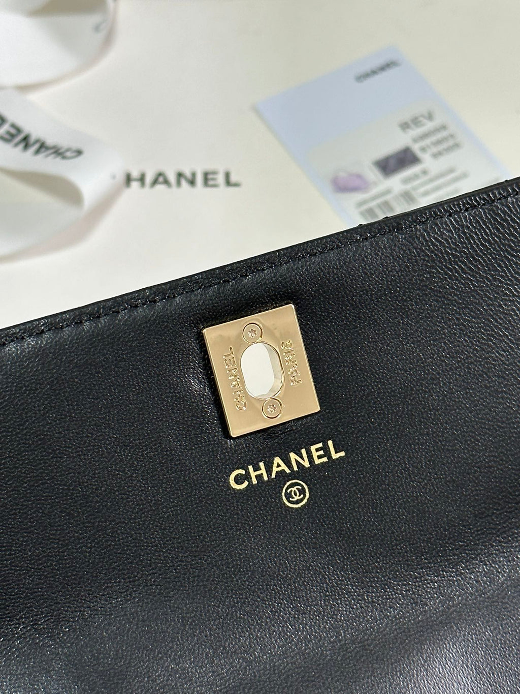 CHANEL FLAP BAG 18 WITH HANDLE IN BLACK CALFSKIN GOLD HARDWARE