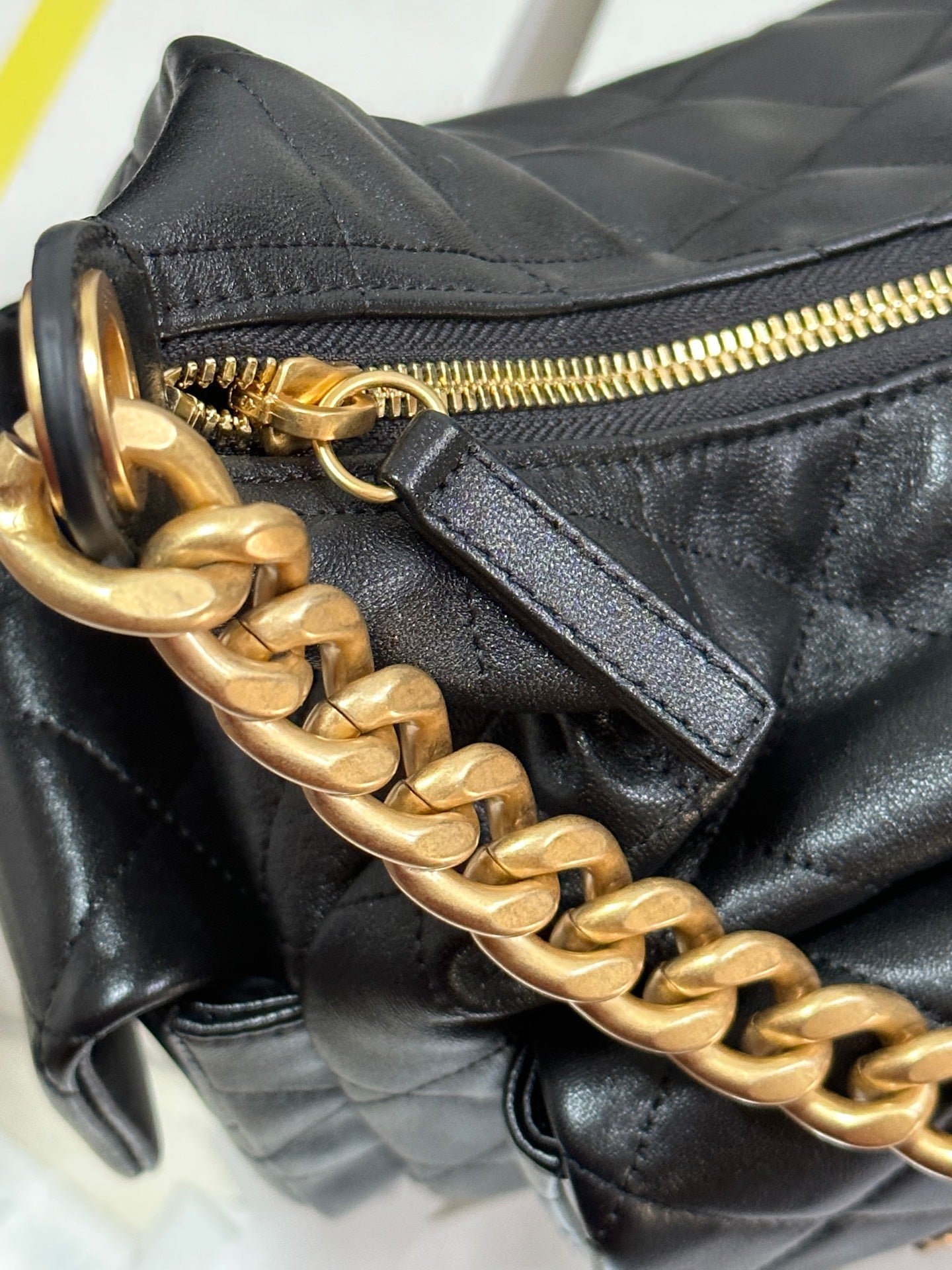 CHANEL QUILTED HOBO CARGO BAG 31 IN BLACK CALFSKIN GOLD CHAIN