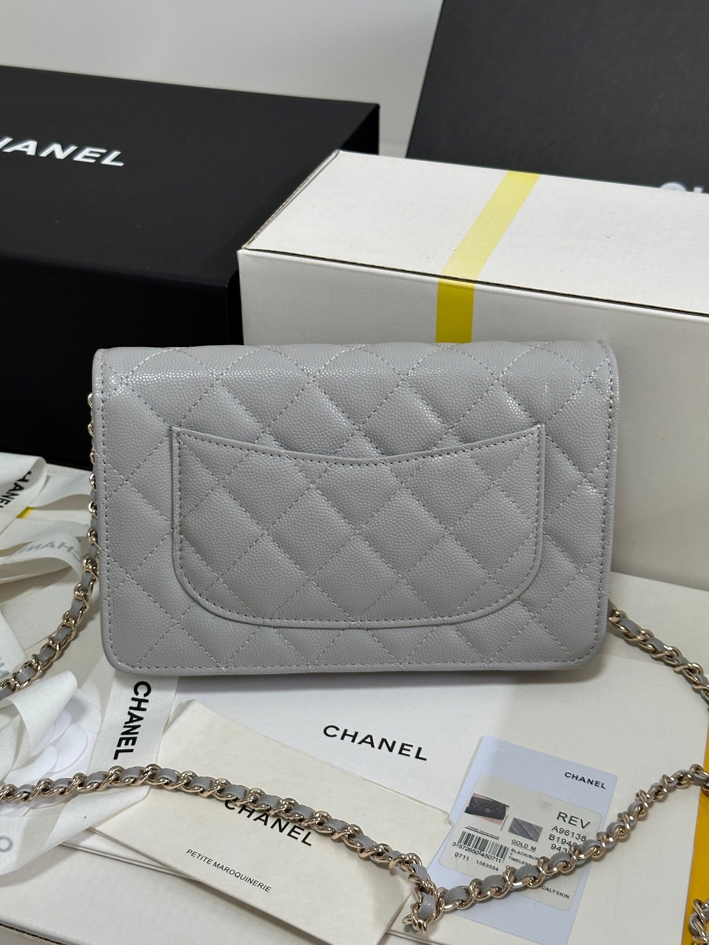 CHANEL STRASS WOC ENTRUPY BAG 19 IN SPANISH GREY CALFSKIN GOLD HARDWARE
