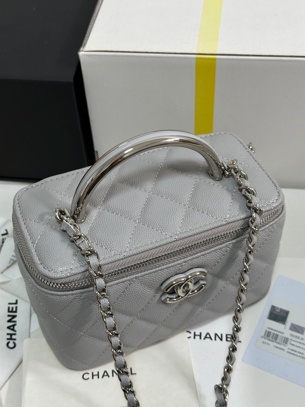 CHANEL MINI VANITY TOP HANDLE CASE 17 IN GREY CAVIAR SKIN SILVER-TONE PLATED METAL