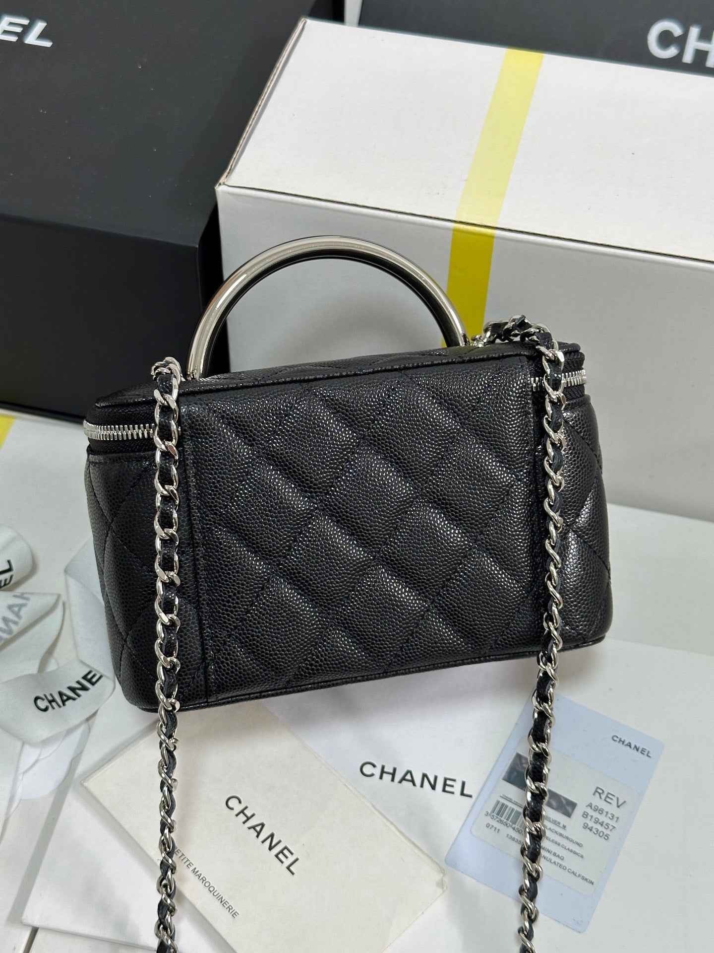 CHANEL MINI VANITY TOP HANDLE CASE 17 IN BLACK CAVIAR SKIN SILVER-TONE PLATED METAL