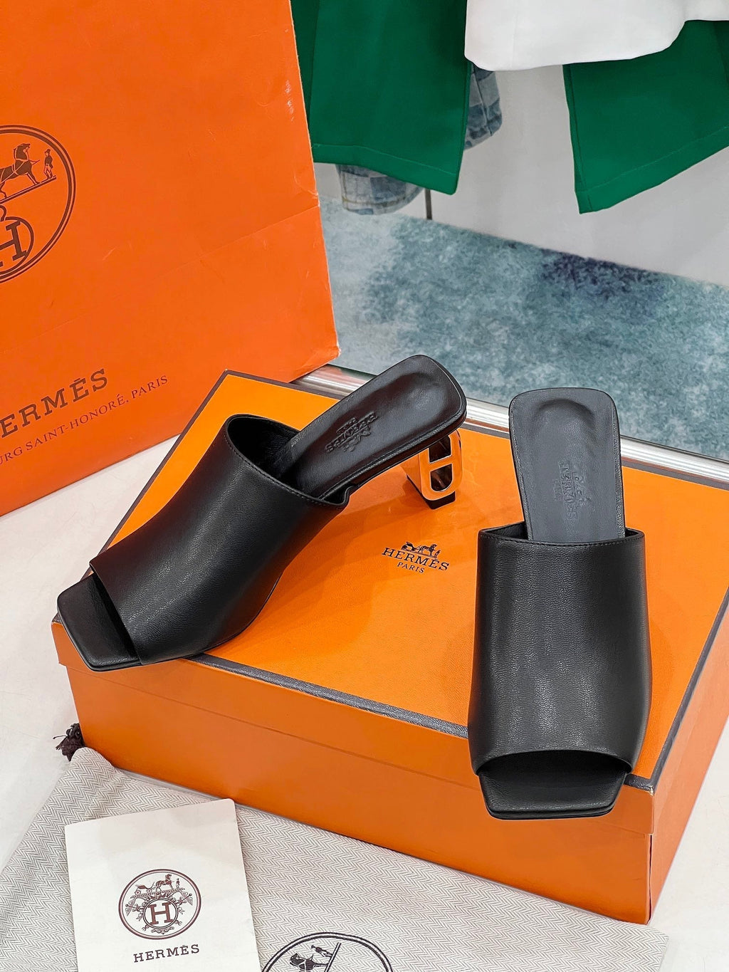 HERMES ICONIQUE 60 SANDAL IN BLACK CALFSKIN