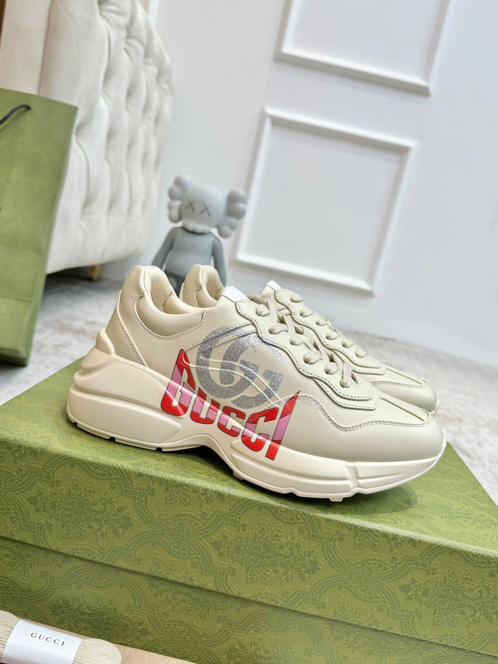 GUCCI RHYTON TRAINER WHITE LAMBSKIN WITH H LETTER