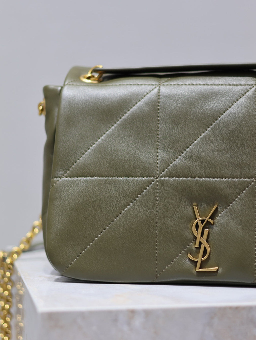 YSL 25S JAMIE 25 IN LIGHT MUSK LAMBSKIN GOLD HARDWRE