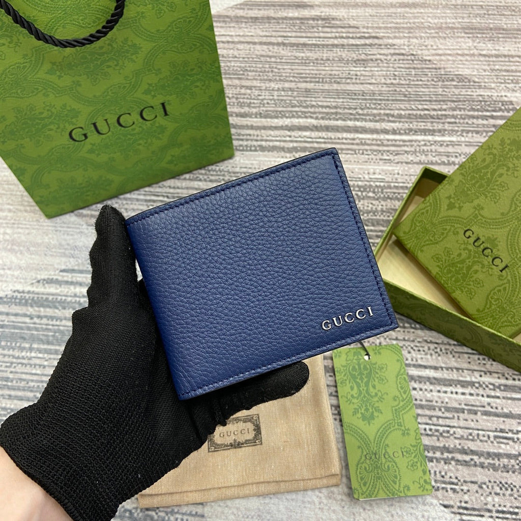 GUCCI BIFOLD WALLET 11 IN CLASSIC BLUE CALFSKIN