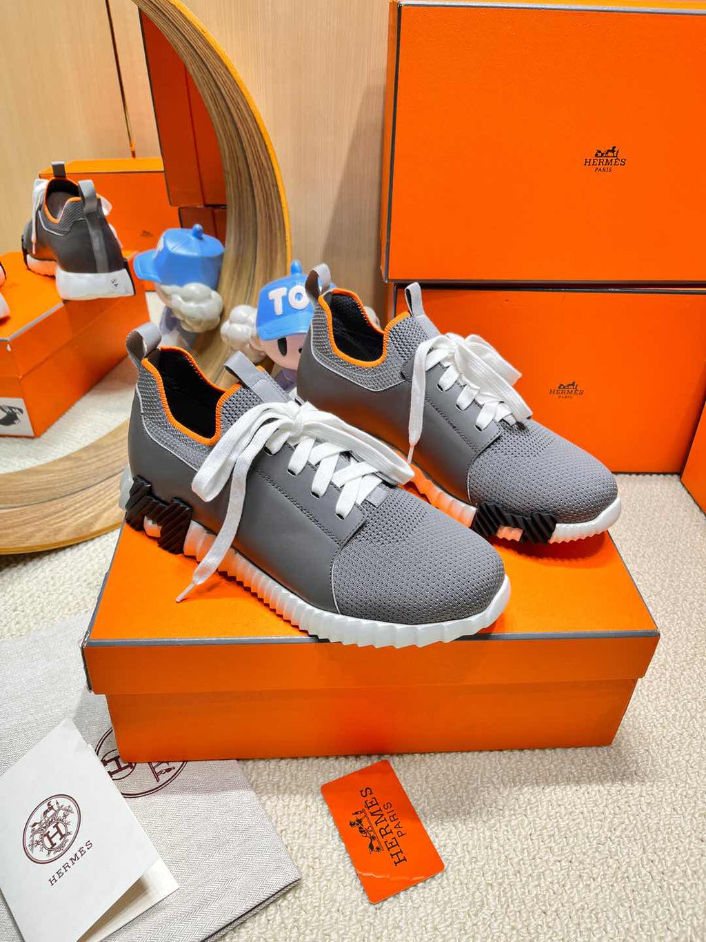 HERMES DEPART SLIP-ON SNEAKER IN MOUSE GRAY KNIT AND CALFSKIN