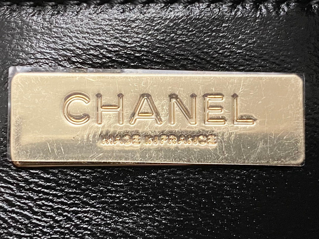 CHANEL SMALL 30 SHOPPING BAG IN BLACK CALFSKIN