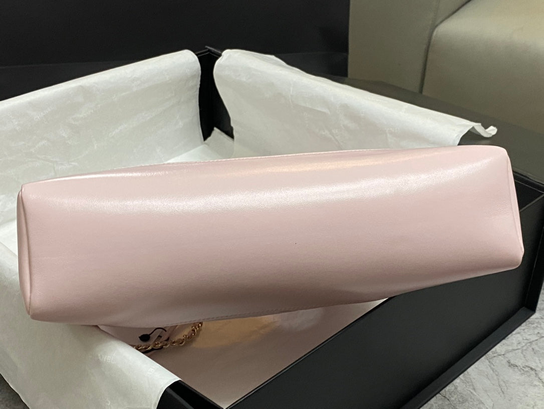 CHANEL SMALL 30 SHOPPING BAG IN LIGHT PINK CALFSKIN