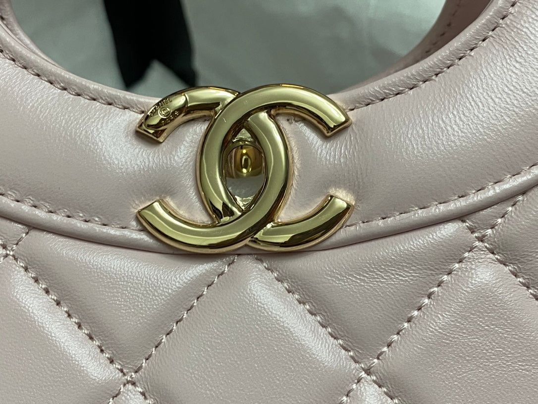 CHANEL SMALL 30 SHOPPING BAG IN LIGHT PINK CALFSKIN