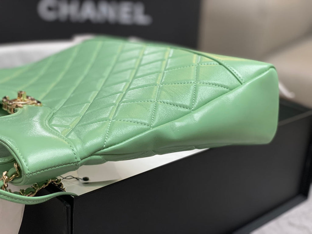 CHANEL SMALL 30 SHOPPING BAG IN GREEN MINT CALFSKIN