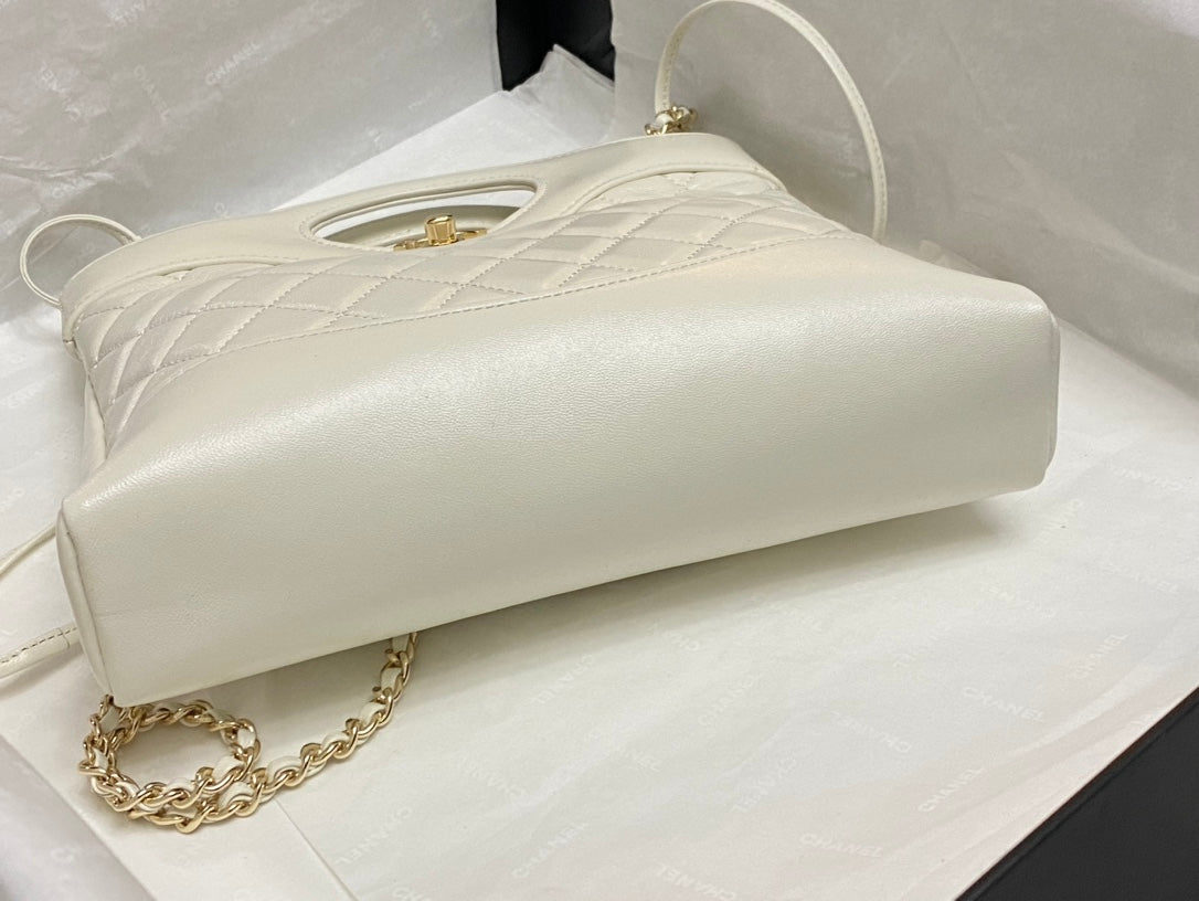 CHANEL MINI 23 SHOPPING BAG IN WHITE CALFSKIN