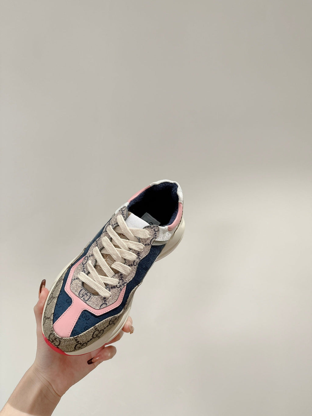 GUCCI RHYTON TRAINER LIGHT BROWN AND PINK CALFSKIN