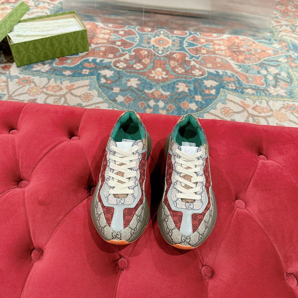 GUCCI RHYTON TRAINER LIGHT GRAY AND SCARLET CALFSKIN