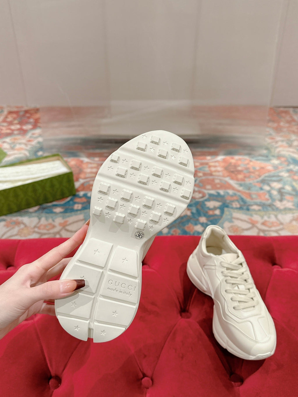 GUCCI RHYTON LOGO TRAINER WHITE CALFSKIN WITH TIGER MOTIF