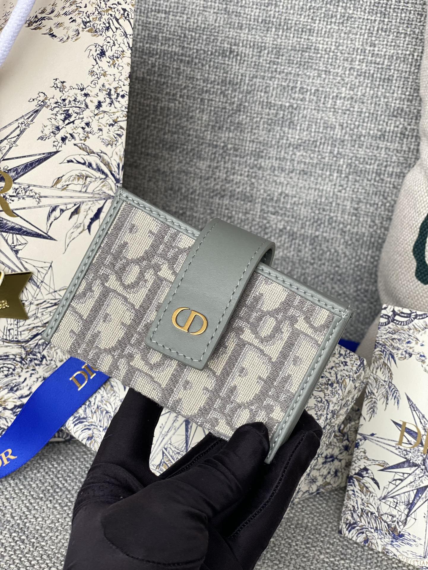 DIOR MONTAIGNE WALLET 11 IN OSLO GREY MONOGRAM OBLIQUE JACQUARD