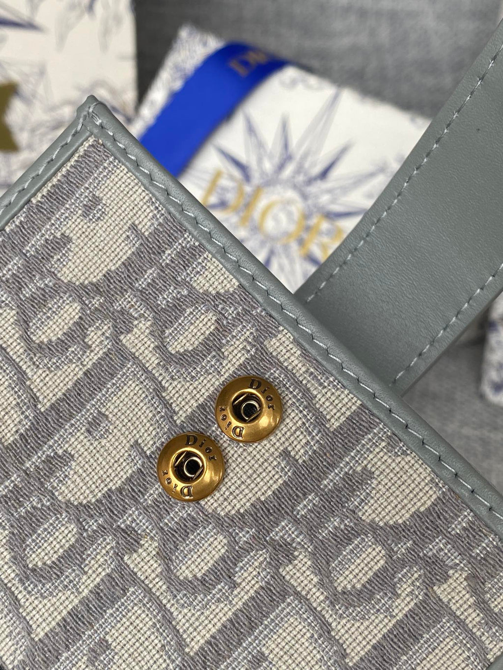 DIOR MONTAIGNE WALLET 11 IN OSLO GREY MONOGRAM OBLIQUE JACQUARD