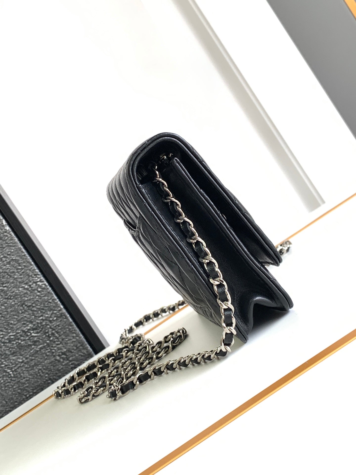 CHANEL WOC 19 BAG IN BLACK CALFSKIN WITH SILVER LOGO