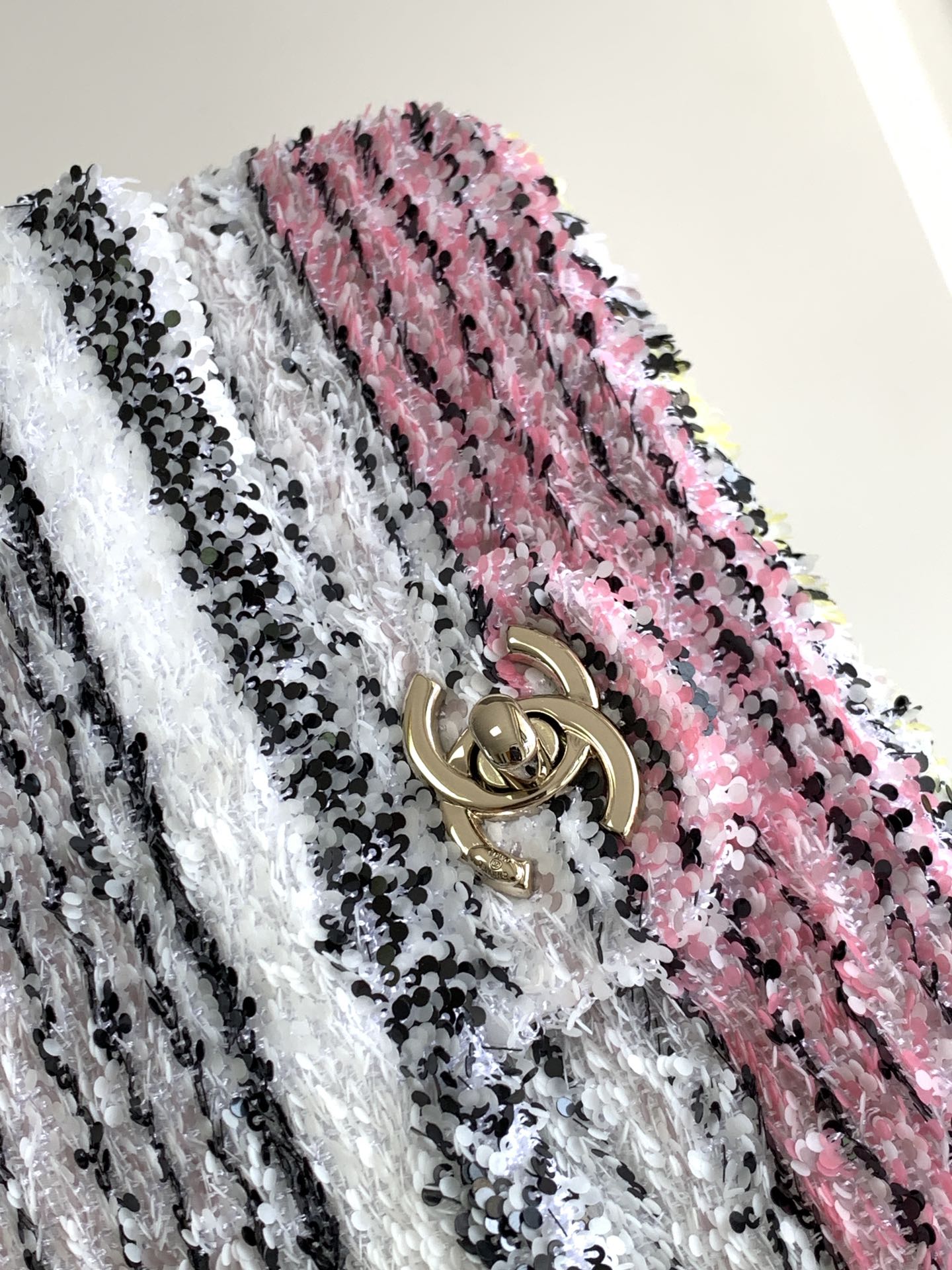 CHANEL MINI 21 FLAP BAG IN COLORFUL WOOL TWEED