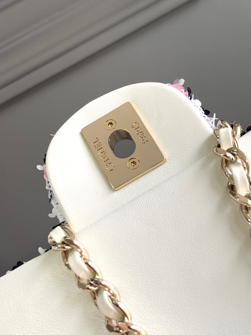CHANEL MINI 21 FLAP BAG IN COLORFUL WOOL TWEED