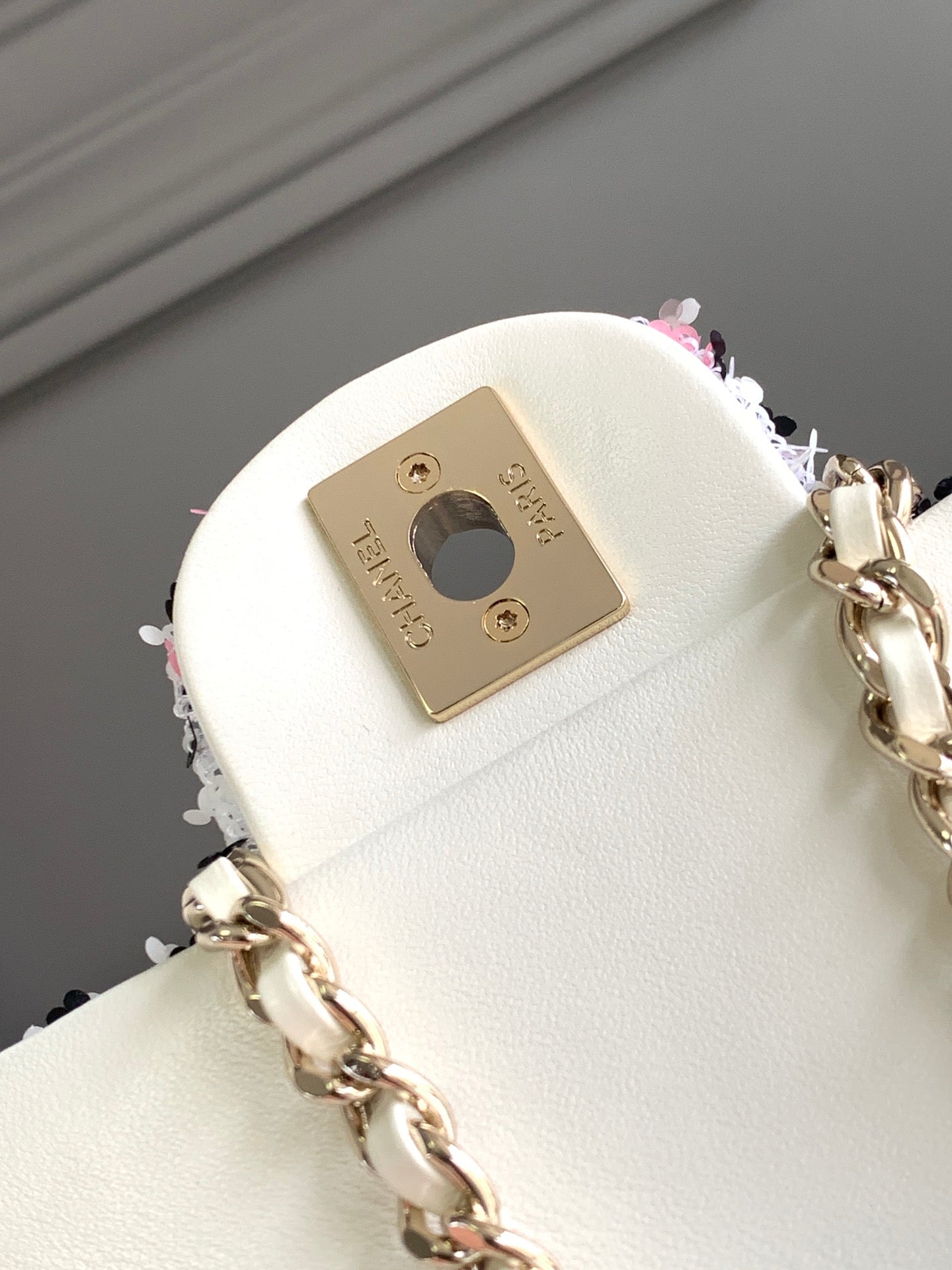 CHANEL MINI 21 FLAP BAG IN COLORFUL WOOL TWEED