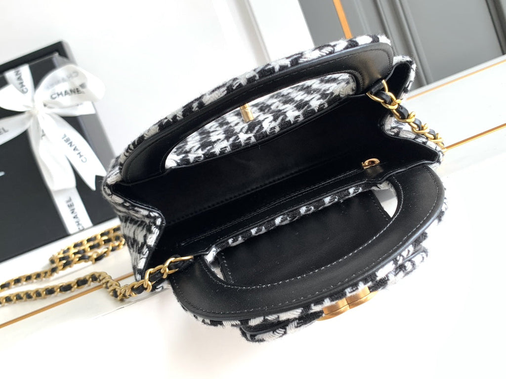 CHANEL SMALL 20 KELLY SHOPPER BLACK MIX WHITE TWEED BRUSHED GOLD HARDWARE