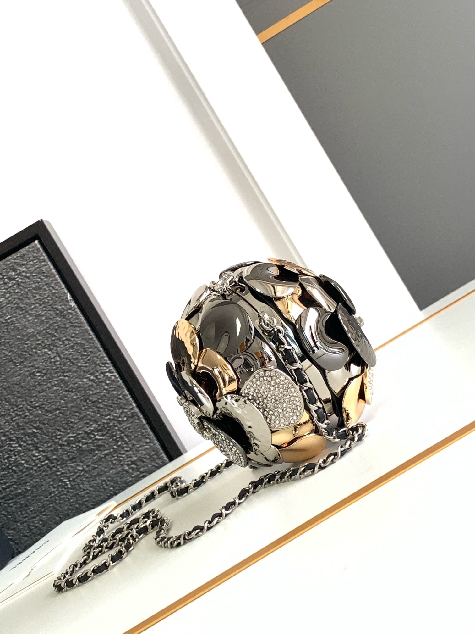 CHANEL EVENING BAG 9 GOLD SILVER RUTHENIUM METAL WITH CRYSTAL