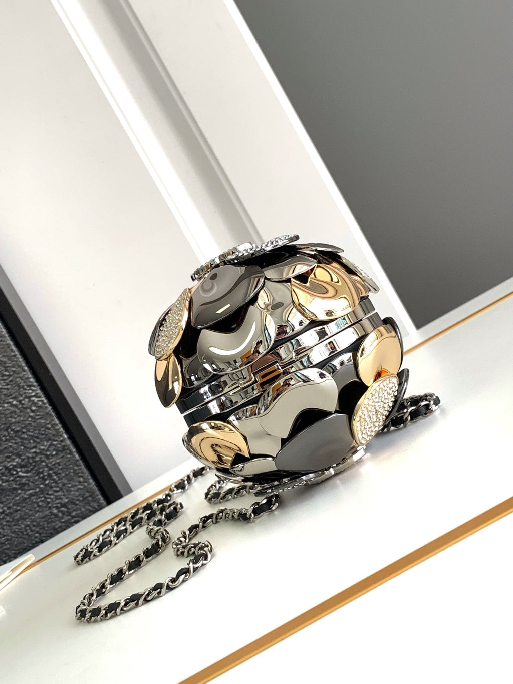 CHANEL EVENING BAG 9 GOLD SILVER RUTHENIUM METAL WITH CRYSTAL