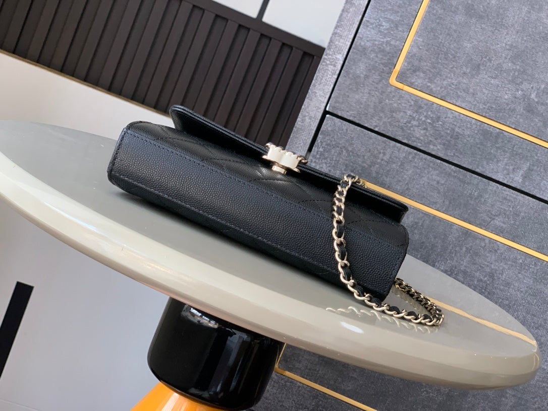 CHANEL 25S KELLY BAG 18 IN BLACK CAVIAR LEATHER WITH GOLD HARDWARE