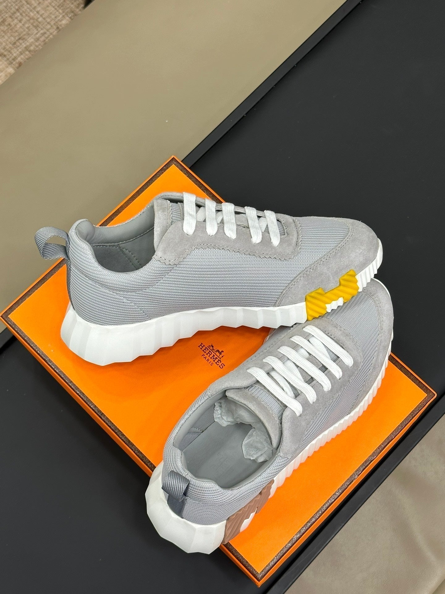 HERMES BOUNCING SNEAKERS LIGHT GRAY CALFSKIN