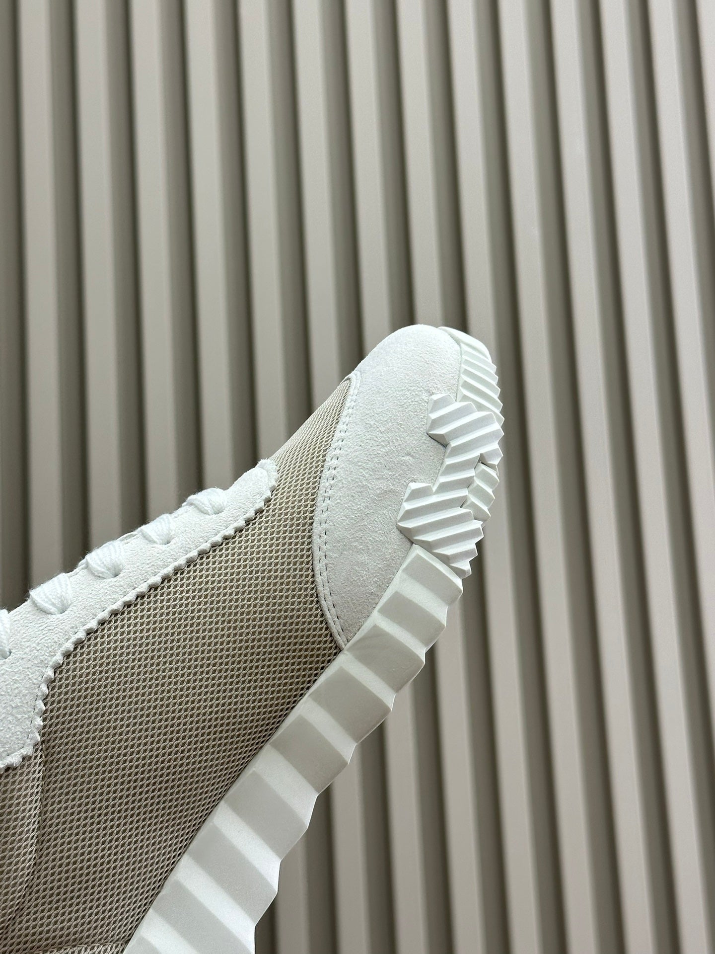 HERMES BOUNCING SNEAKERS BRIGHT GRAY CALFSKIN