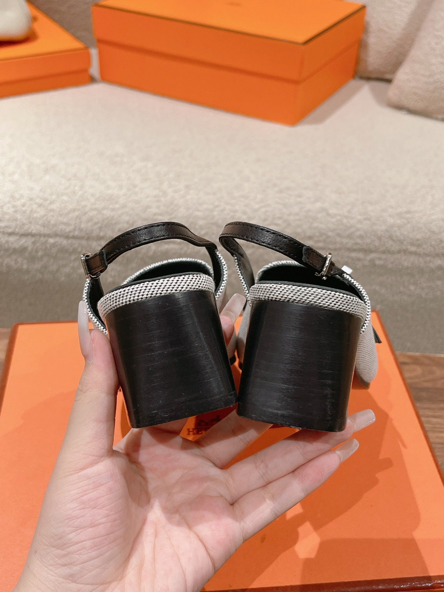 HERMES INFINIE 50 PUMP BLACK AND WHITE LAMBSKIN