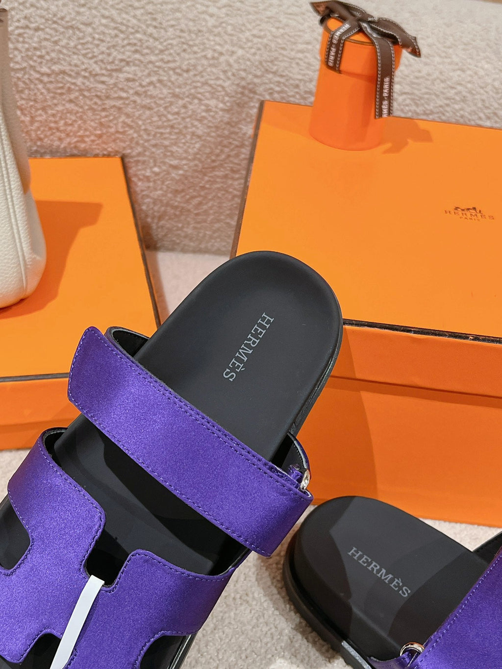 HERMES CHYPRE SANDAL BLACK MIX IMPERIAL BLUE CALFSKIN