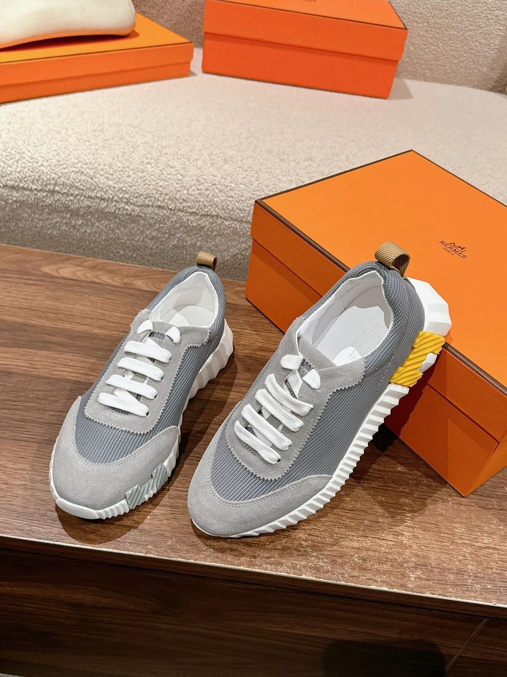 HERMES MAINLAND SNEAKER IN ASH GRAY SUEDE AND SHARK GRAY BREATHABLE MESH FABRIC 959350
