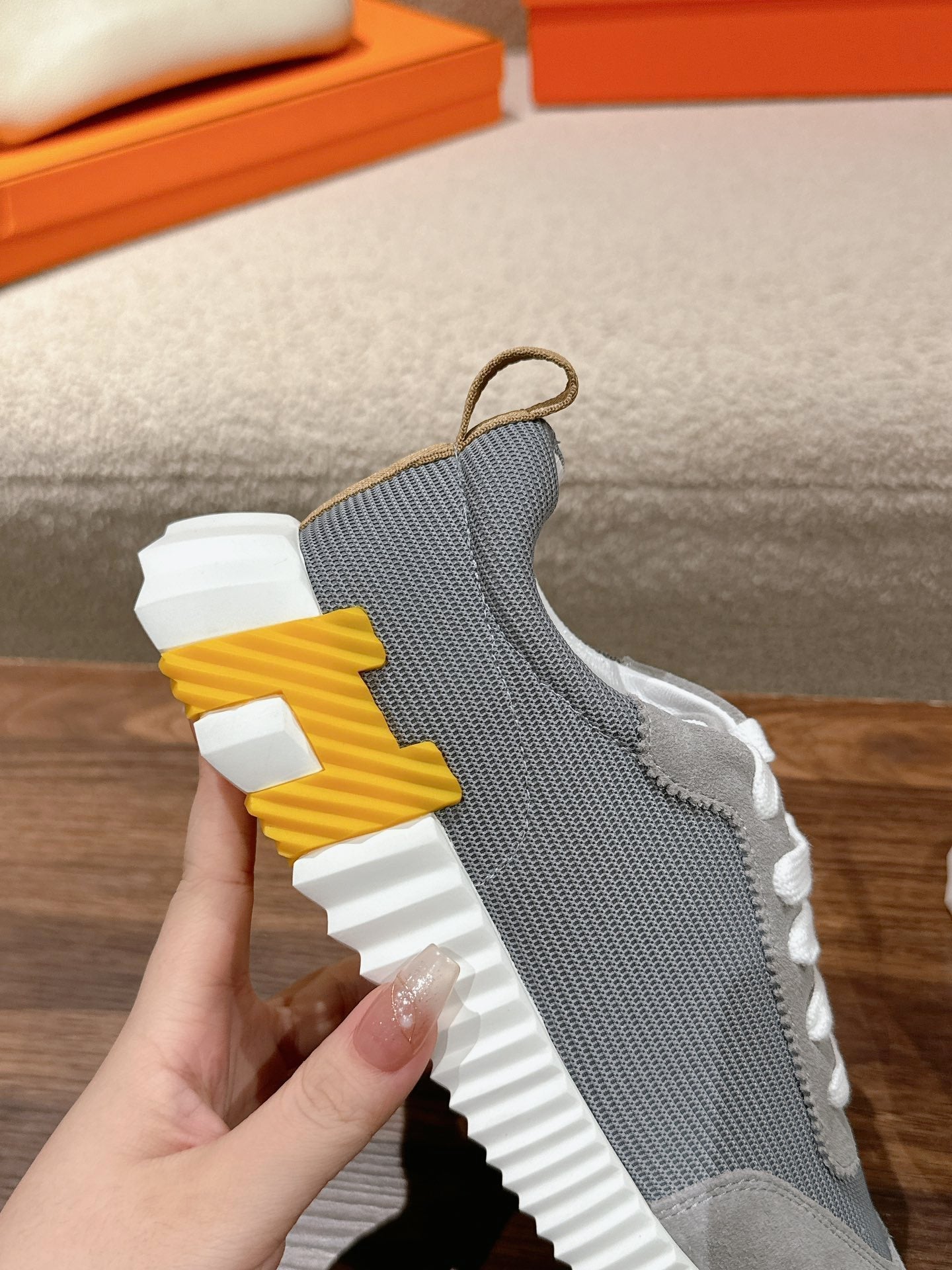 HERMES MAINLAND SNEAKER IN ASH GRAY SUEDE AND SHARK GRAY BREATHABLE MESH FABRIC 959350