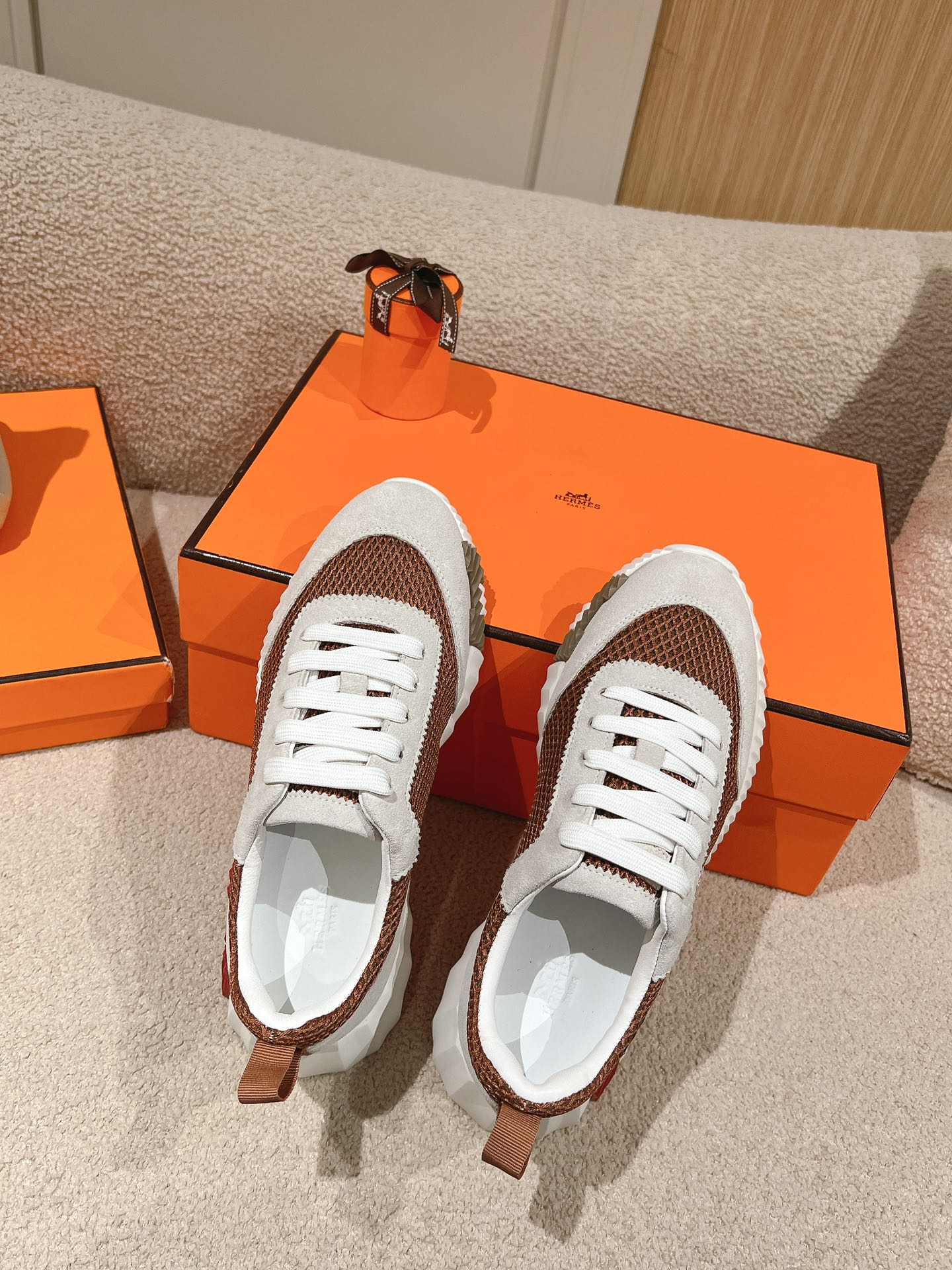HERMES MAINLAND SNEAKER IN PALE GRAY SUEDE AND CARAMEL BROWN BREATHABLE MESH FABRIC