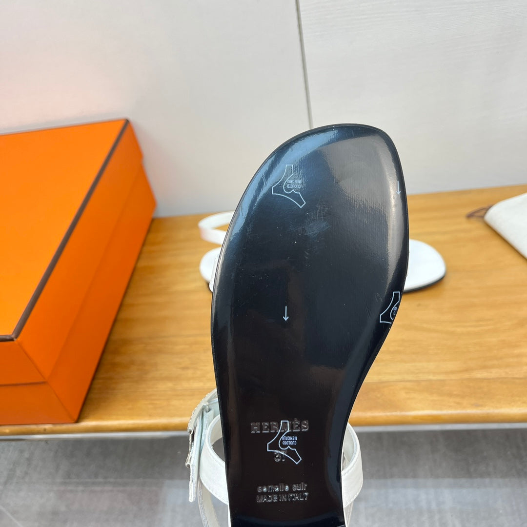 HERMES BUCKLE SANDAL WHITE CALFSKIN