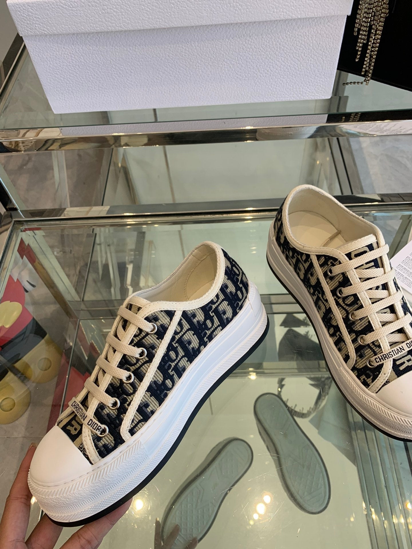 DIOR WALK'N PLATFORM SNEAKER IN BLACK MIX CAMEL BROWN EMBROIDERY ICONIC PATTERNS FABRIC