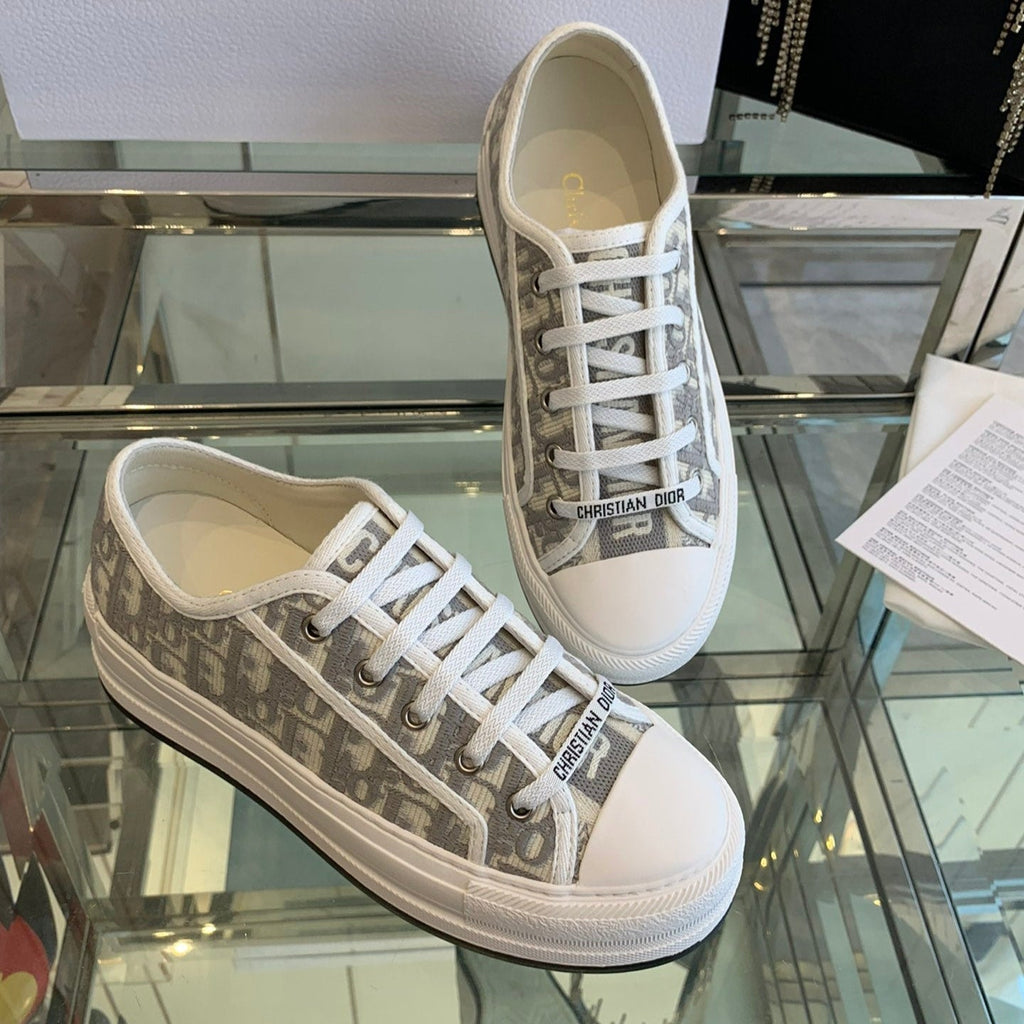 DIOR WALK'N PLATFORM SNEAKER IN DOLPHIN GRAY EMBROIDERY ICONIC PATTERNS FABRIC