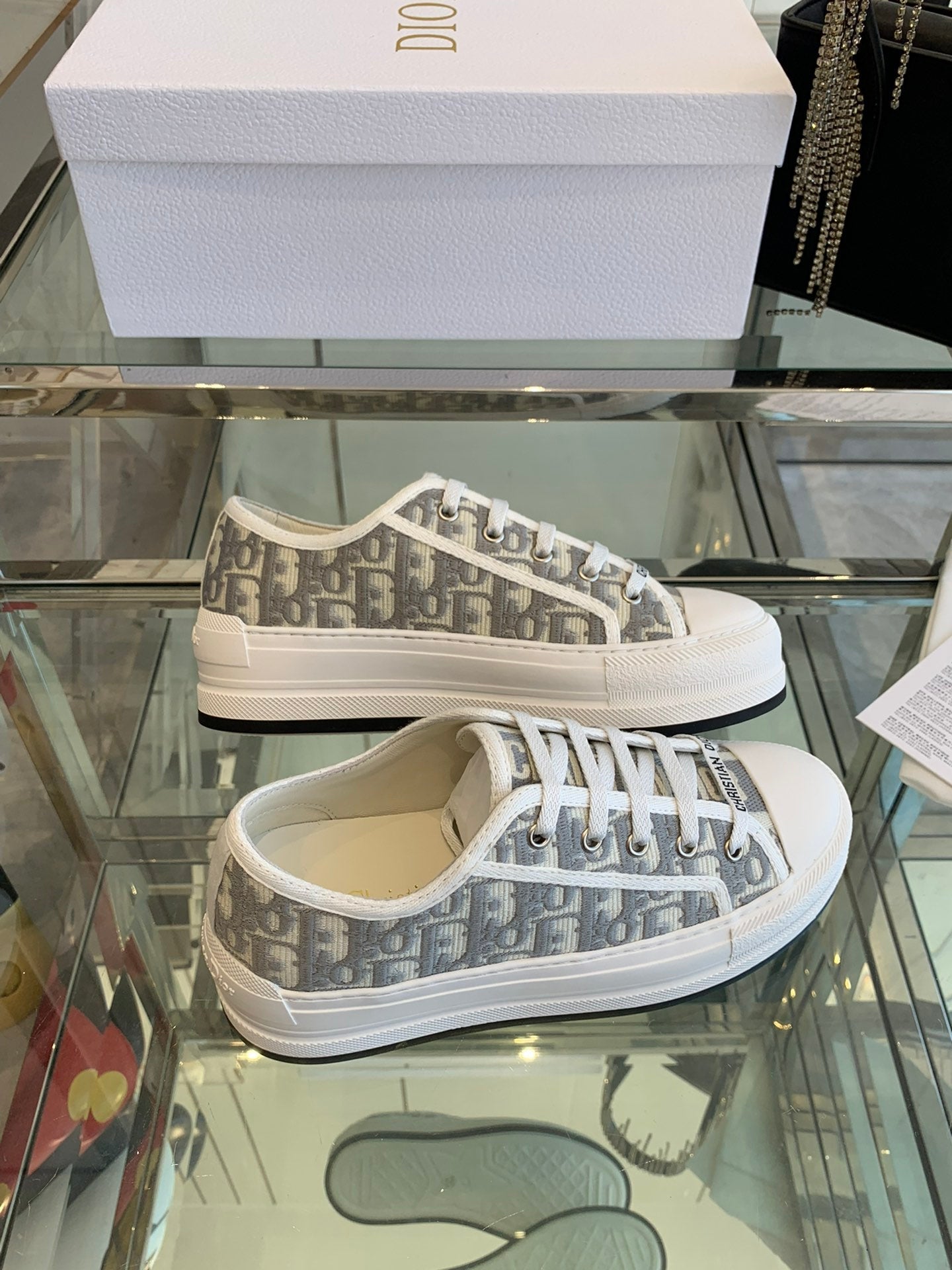 DIOR WALK'N PLATFORM SNEAKER IN DOLPHIN GRAY EMBROIDERY ICONIC PATTERNS FABRIC