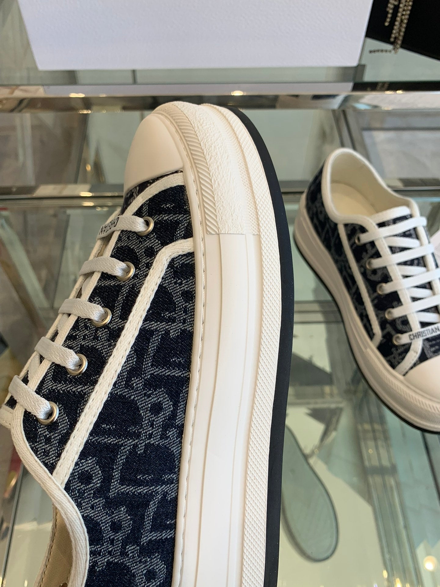 DIOR WALK'N PLATFORM SNEAKER IN IN NAVY BLUE EMBROIDERY ICONIC PATTERNS FABRIC